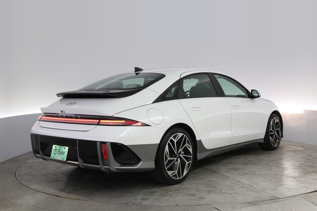 2024 Hyundai IONIQ 6