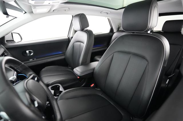 2024 Hyundai IONIQ 5 — photo 3 of 23