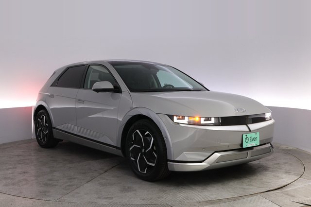 2024 Hyundai IONIQ 5 — photo 10 of 23