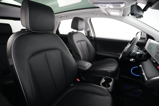 2024 Hyundai IONIQ 5 — photo 18 of 23