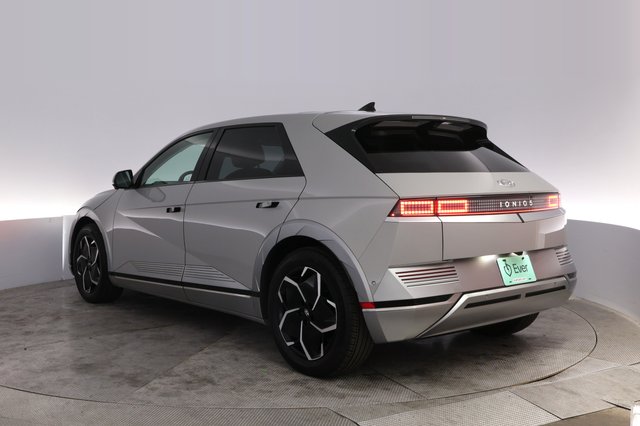 2024 Hyundai IONIQ 5 — photo 13 of 23