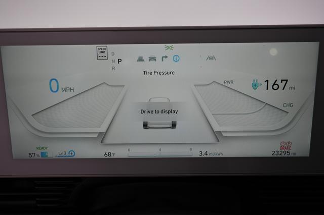 2024 Hyundai IONIQ 5 — photo 5 of 23