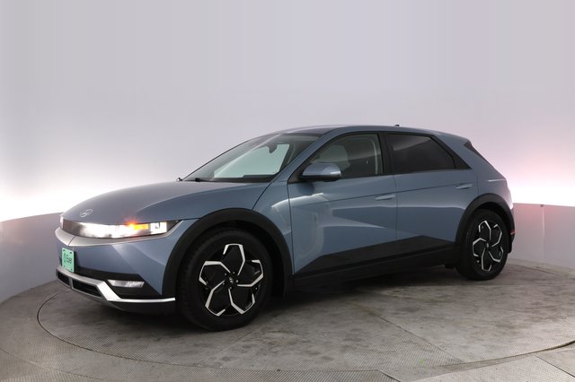 2024 Hyundai IONIQ 5 — photo 14 of 21