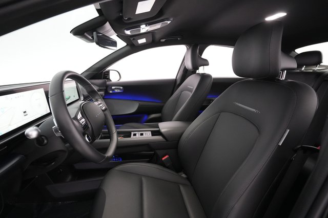 2024 Hyundai IONIQ 6 — photo 18 of 27