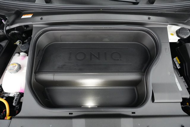 2024 Hyundai IONIQ 6 — photo 23 of 27