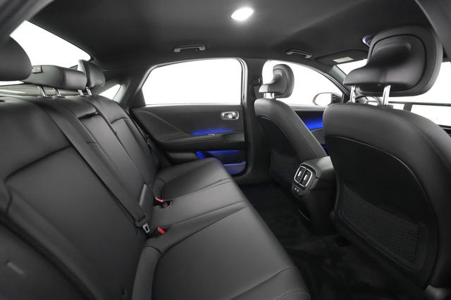 2024 Hyundai IONIQ 6 — photo 4 of 27