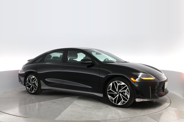 2024 Hyundai IONIQ 6 — photo 8 of 27
