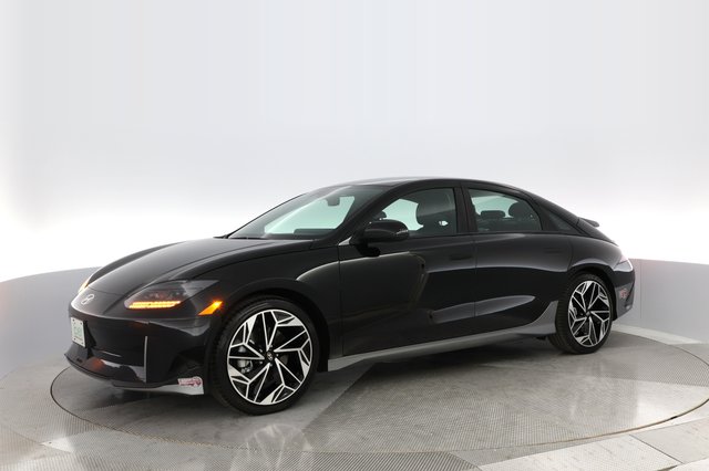 2024 Hyundai IONIQ 6 — photo 12 of 27