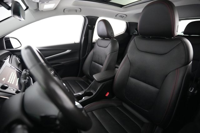 2023 Chevrolet Bolt EUV — photo 3 of 22
