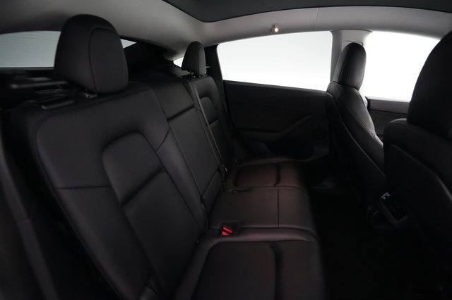 2022 Tesla Model Y — photo 4 of 24
