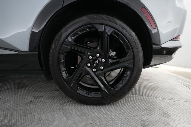 2024 Chevrolet Equinox EV — photo 7 of 23