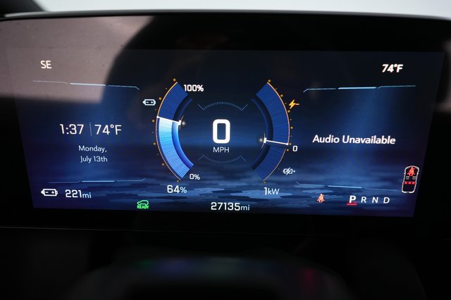 2024 Chevrolet Equinox EV — photo 5 of 23