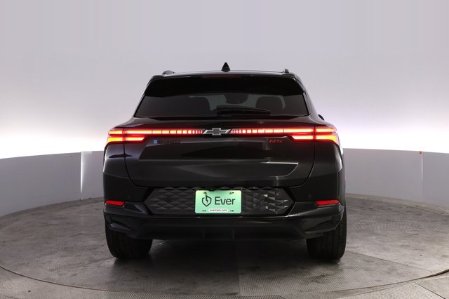 2024 Chevrolet Equinox EV — photo 12 of 20