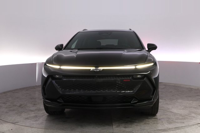 2024 Chevrolet Equinox EV — photo 9 of 20