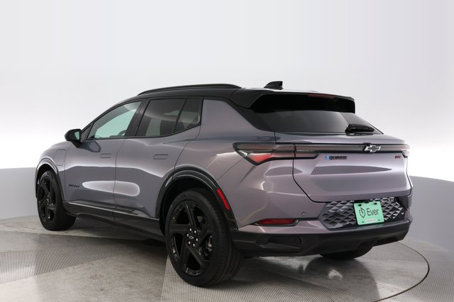 2024 Chevrolet Equinox EV — photo 13 of 20