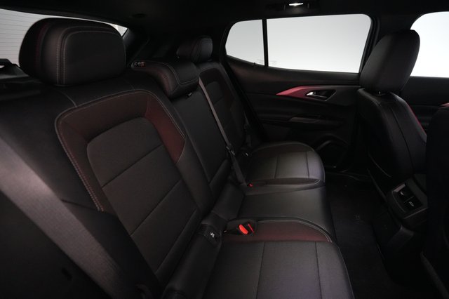 2024 Chevrolet Equinox EV — photo 4 of 20