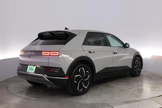2024 Hyundai IONIQ 5 — photo 2 of 23