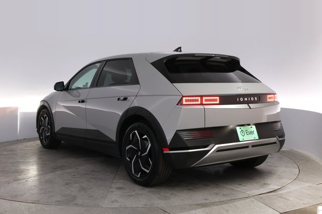 2024 Hyundai IONIQ 5 — photo 13 of 23