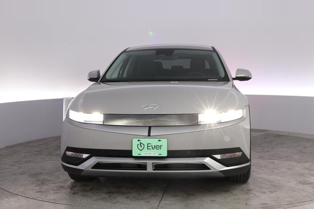 2024 Hyundai IONIQ 5 — photo 9 of 23