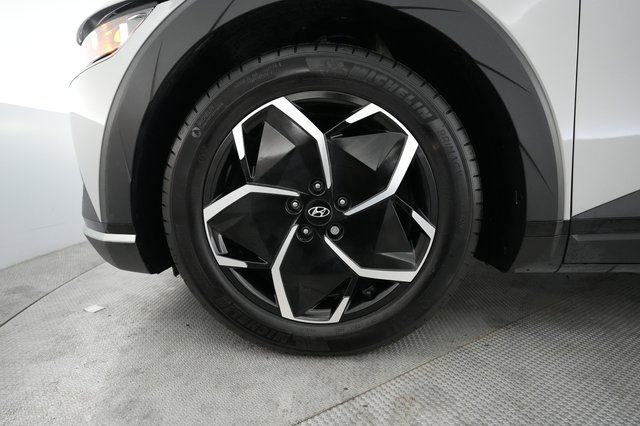 2024 Hyundai IONIQ 5 — photo 15 of 26