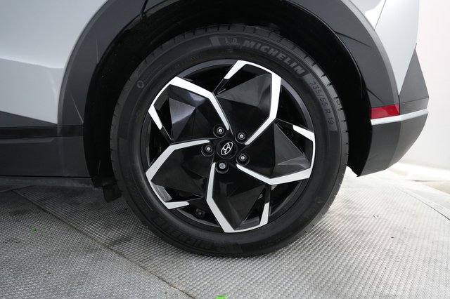2024 Hyundai IONIQ 5 — photo 7 of 26