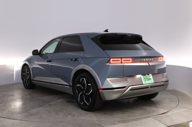 2024 Hyundai IONIQ 5 — photo 13 of 25