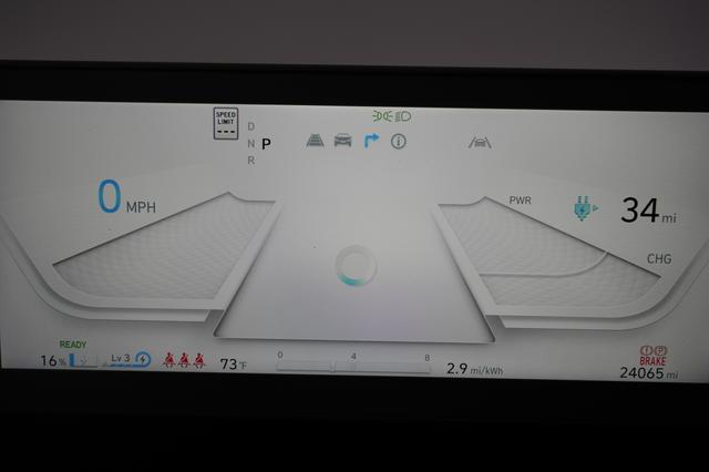 2024 Hyundai IONIQ 5 — photo 5 of 25