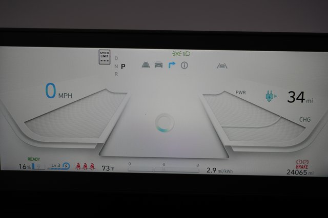 2024 Hyundai IONIQ 5 — photo 5 of 25