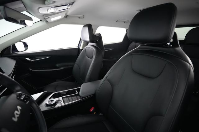 2024 Kia EV6 — photo 3 of 21