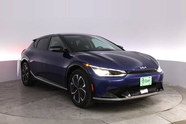 2024 Kia EV6 — photo 10 of 21