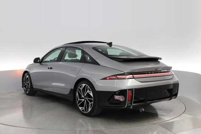2024 Hyundai IONIQ 6 — photo 9 of 29