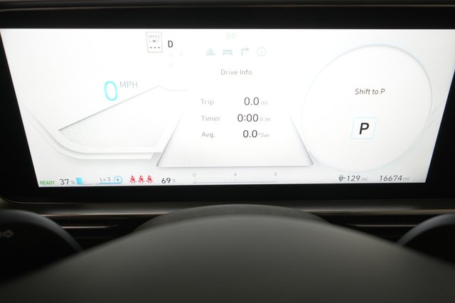2024 Hyundai IONIQ 6 — photo 4 of 29
