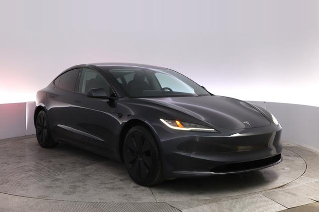 2025 Tesla Model 3 — photo 10 of 24