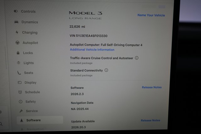 2025 Tesla Model 3 — photo 5 of 24