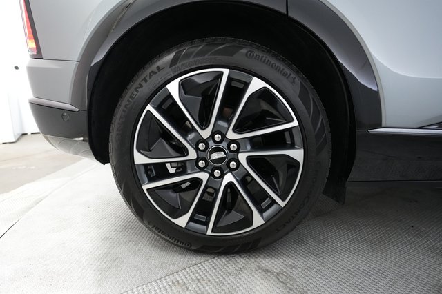 2026 Cadillac Optiq — photo 17 of 22