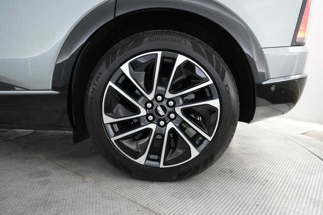 2026 Cadillac Optiq — photo 7 of 22