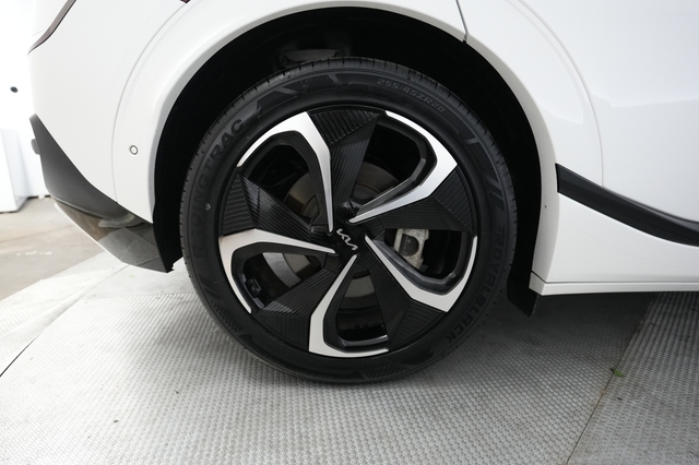 2023 Kia EV6