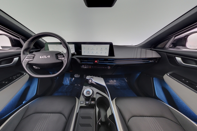 2023 Kia EV6