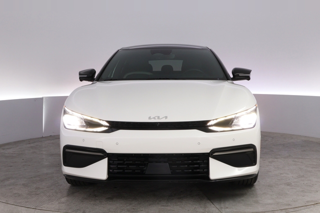 2023 Kia EV6