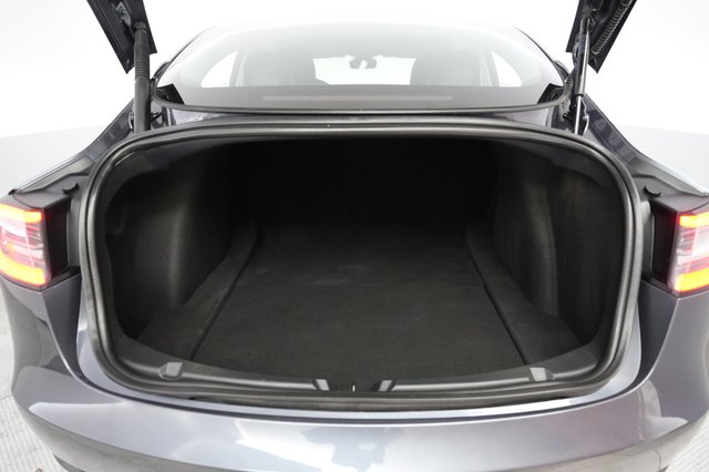 2023 Tesla Model 3 — photo 6 of 21