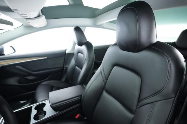 2023 Tesla Model 3 — photo 3 of 21