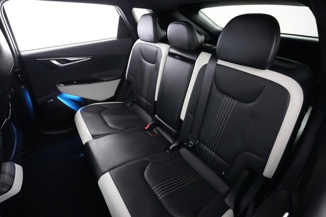 2023 Kia EV6 — photo 19 of 21