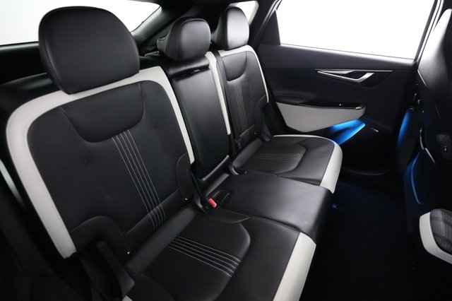 2023 Kia EV6 — photo 4 of 21