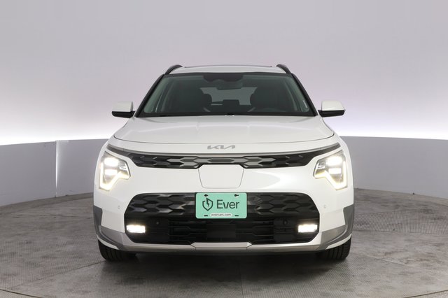 2023 Kia Niro EV — photo 9 of 20
