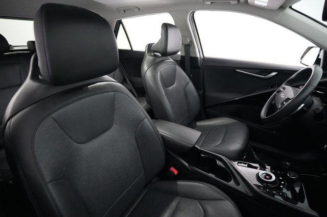 2023 Kia Niro EV — photo 18 of 20