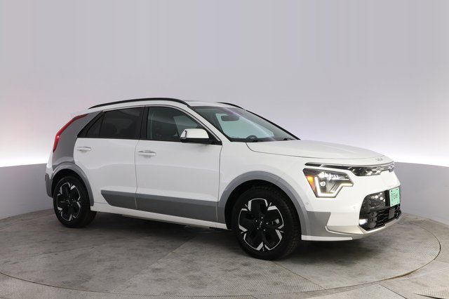 2023 Kia Niro EV — photo 11 of 20