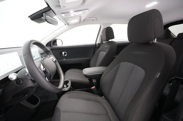 2024 Hyundai IONIQ 5 — photo 18 of 30