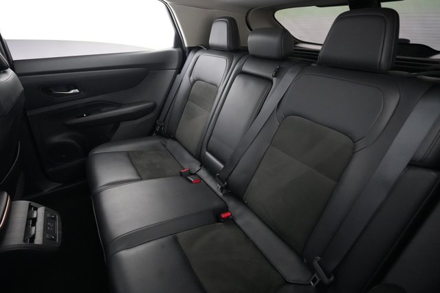 2024 Nissan Ariya — photo 19 of 23