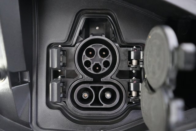 2024 Nissan Ariya — photo 8 of 23