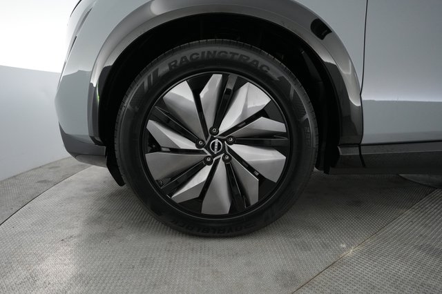 2024 Nissan Ariya — photo 15 of 23